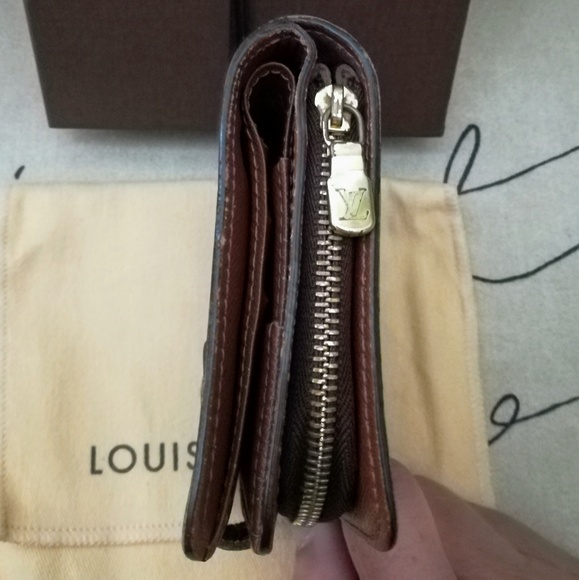 HOLD*Louis Vuitton Monogram Compact Bifold Wallet - Picture 8 of 8